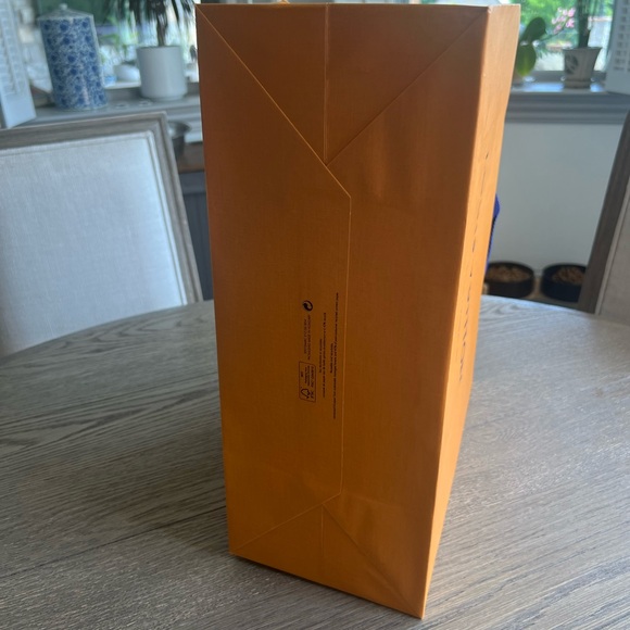 Authentic Louis Vuitton orange shopping bag - Picture 4 of 4